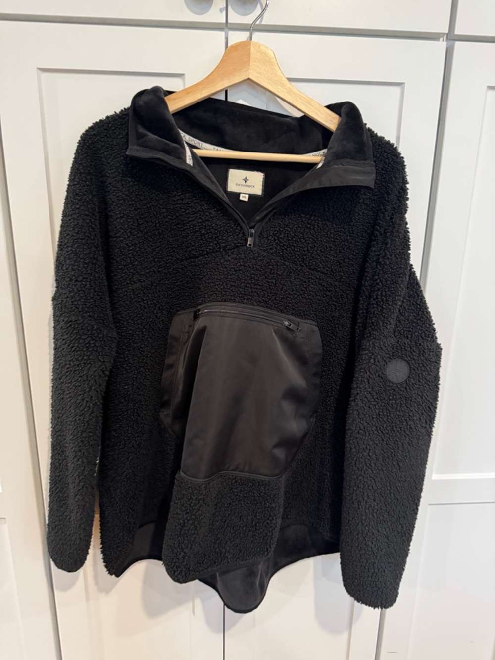 Tuckernuck Sport Black Fleece Cady Quarter Zip